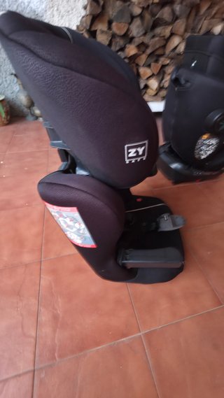2 Cadeiras Auto Baby Auto i-Size Fix