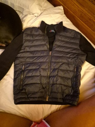 Chaqueta acolchada negra hombre