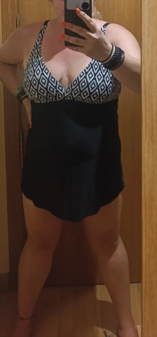 Traje de baño Bonmarché estampado negro
