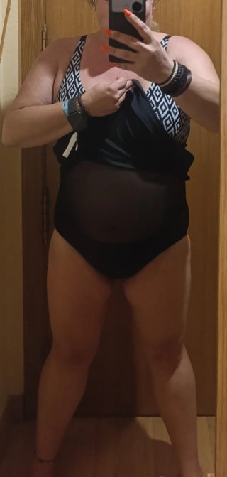 Traje de baño Bonmarché estampado negro
