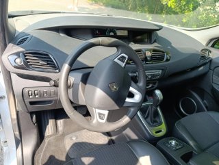 Renault Scenic 2011