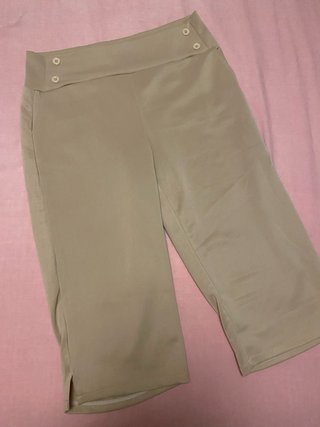 Pantalón pirata mujer beige