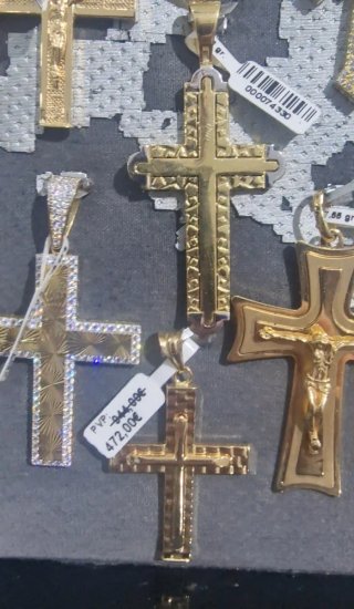 Colgantes Cruz y Placa Oro 18kt