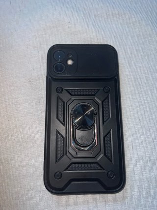 iPhone 11 Negro  Bat 77% roto atras  $negociable