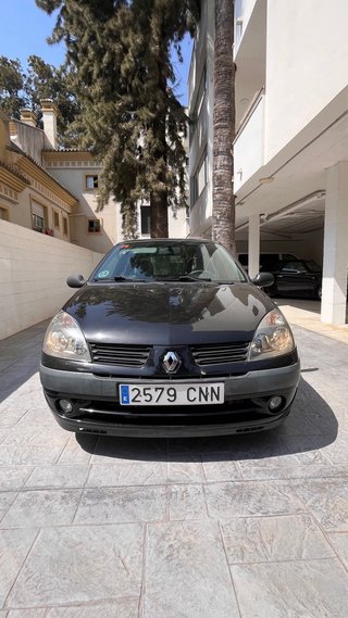 Renault Clio 2003