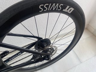 Bicicleta de carretera FOCUS IZALCO MAX 9.7