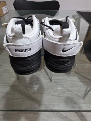 Zapatillas Nike Ambush Blancas y Negras