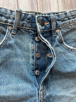 Shorts vaqueros rotos Talla M