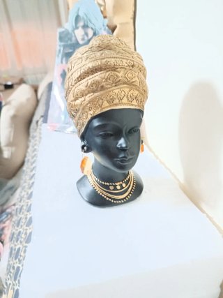 Figura Mujer Africana Cerámica 17cm adornos decora