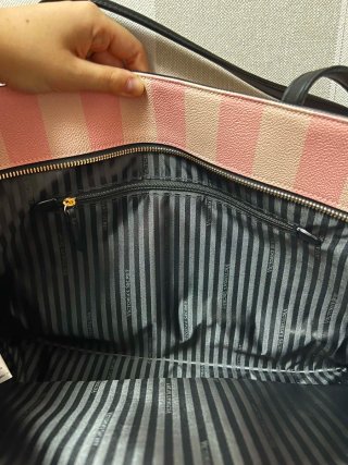 Bolso Tote Rayas Victoria's Secret