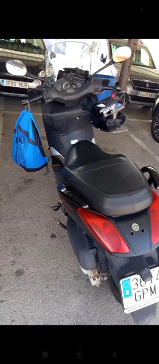 Yamaha Xmax 250cc Edición Especial Negra 20cv