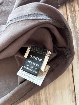 Camiseta gris estrella bordada Talla M