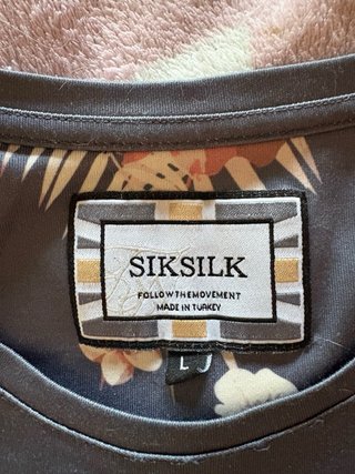 Camiseta SikSilk Verde Oliva