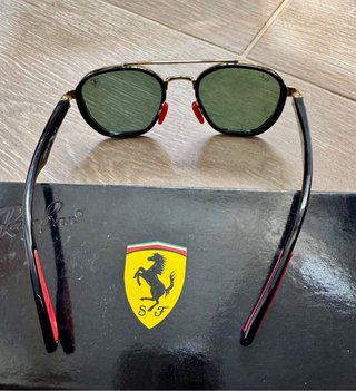 Gafas Ray-Ban Scuderia Ferrari Edición Limitada