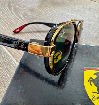 Gafas Ray-Ban Scuderia Ferrari Edición Limitada