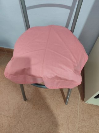 Tapete, estor y funda para silla