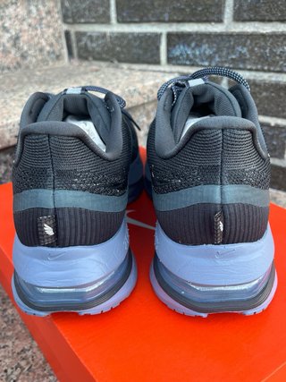 Nike Pegasus Premium Negro/Gris