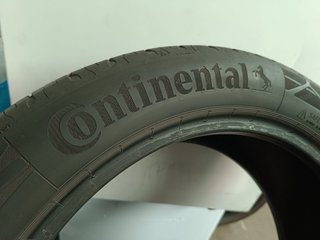 Neumático Continental 215/50 R18 V XL