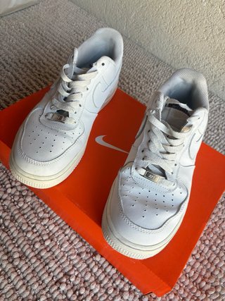 Nike Air Force 1 '07 Low "Triple White" Numero 40