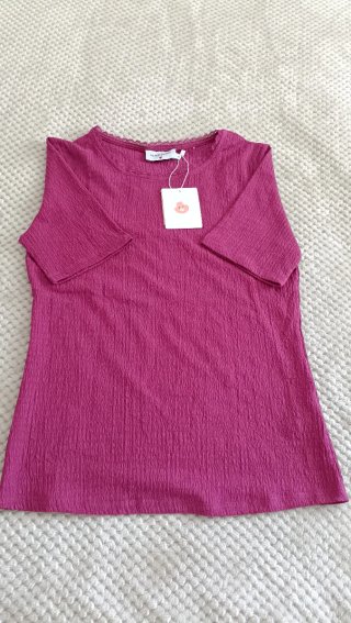 Camiseta NAF NAF Texturizada Fucsia Talla S