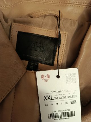 Cazadora piel Zara beige