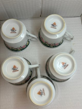 Juego 6 Tazas y Platos Porcelana Flores