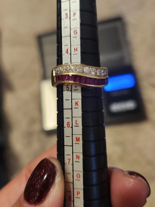 Anillo Oro 18k Diamantes y Rubíes Naturales