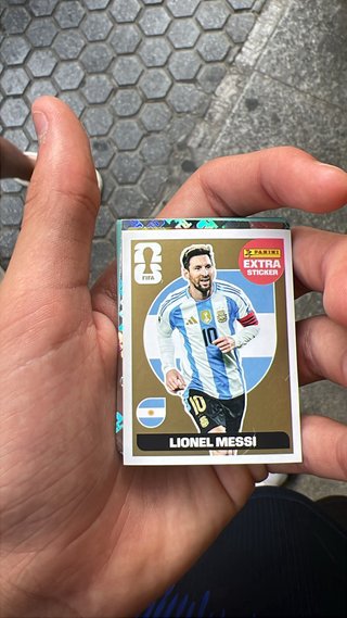 Cromo Extra Panini Lionel Messi Oro