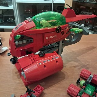 Lego Atlantis 8075 - Neptune Carrier incompleto