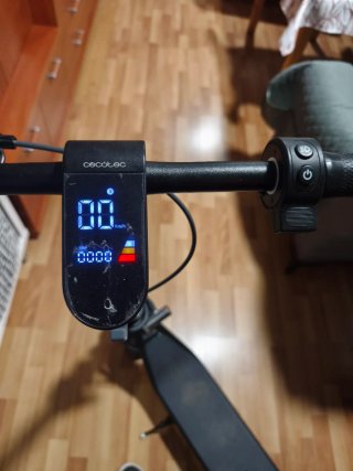 Patineta Eléctrica Gris