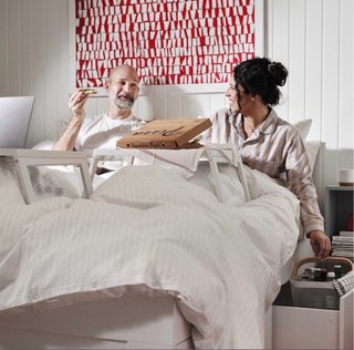 Mesa plegable Ikea Klipsk para sofá/cama