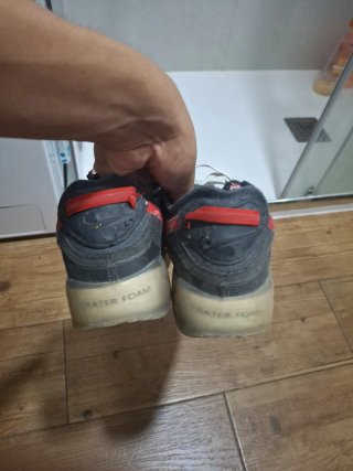 Zapatillas Nike Air Max 90 Negras y Rojas
