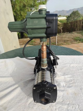 Bomba de agua Grundfos