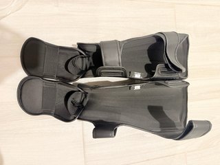 Espinilleras Muay Thai Windy Defender III
