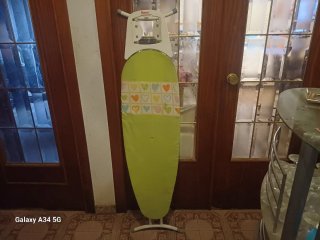 Tabla de planchar plegable
