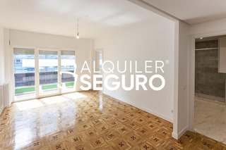 Piso en alquiler en Castillejos en Madrid