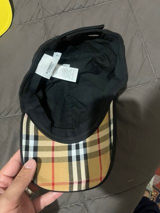 Gorra Burberry Negra