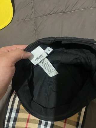 Gorra Burberry Negra
