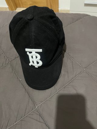 Gorra Burberry Negra