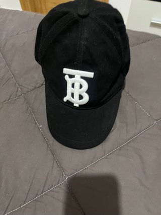 Gorra Burberry Negra