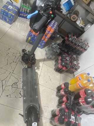 Patinete eléctrico como nuevo