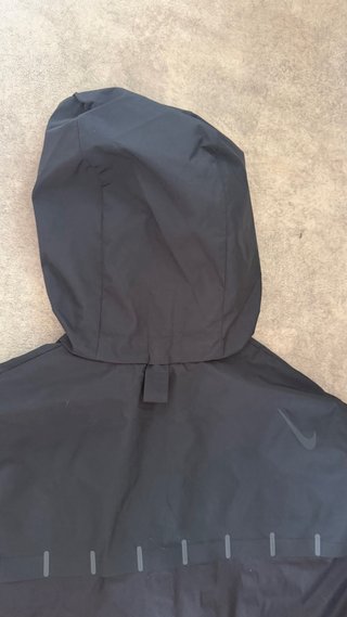 Chaqueta Nike AeroSwift Aerogami Negra