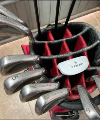 Set de Palos de Golf TAYLORMADE y CALLAWAY