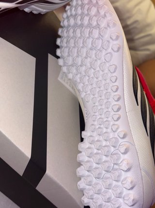Botas de fútbol Adidas Predator talla 42