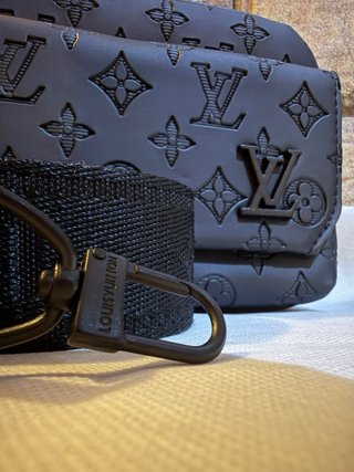 Bolso Louis Vuitton Monogram Negro