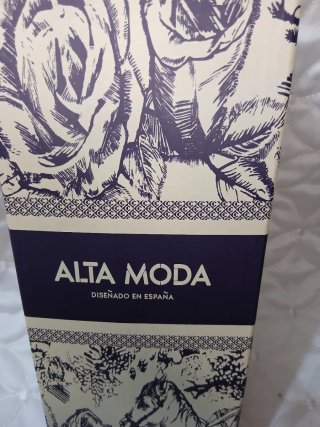 Mocasines dorados Alta Moda Talla 40