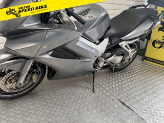 Honda VFR 800 FI ABS - 2009 - 68.692km