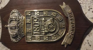 Metopas con escudos ayuntamientos.