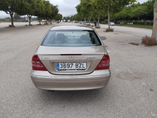 mercedes Benz c180 compresor cv143  mercedes Benz c180 compresor  2002