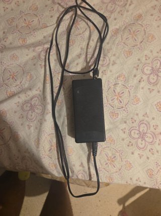 Cargador Patinete Eléctrico